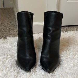 Black pointed toe ankle boots